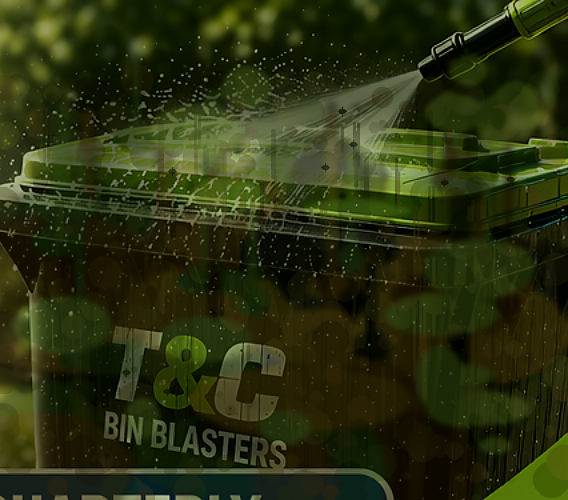 Dirty trash bin before cleaning